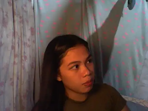 Zachariah 05 online show from October 6, 7:28 am