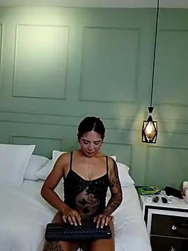 Lollipop Rose online show from September 10, 2:22 am