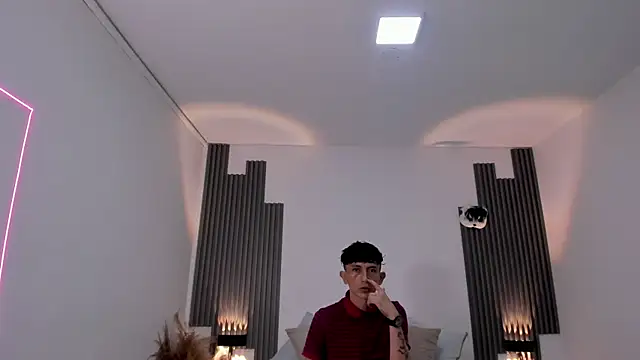 DodoyandCriss online show from September 9, 12:26 pm