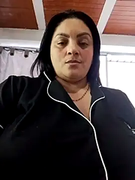 tiffany Johnson1 online show from July 31, 10:20 pm