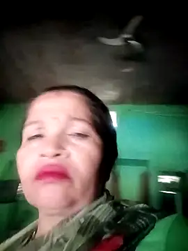 Snapshot of Manavi_x chatting on October 9, 10:24 am Manavi x online show from October 9, 10:24 am