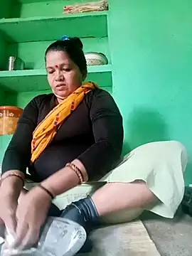 Manavi x online show from June 4, 1:22 am