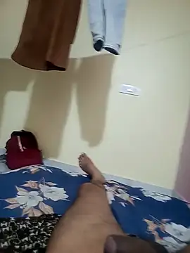 bobby3374 online show from October 3, 3:20 pm