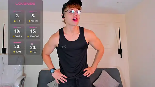 Snapshot of Jhoumod_21 chatting on September 23, 10:18 am Jhoumod 21 online show from September 23, 10:18 am