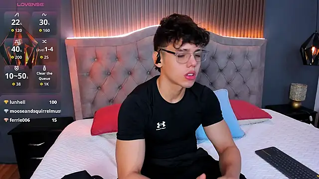 Snapshot of Jhoumod_21 chatting on October 11, 10:25 am Jhoumod 21 online show from October 11, 10:25 am