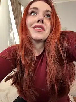 Snapshot of PollyVinice chatting on September 14, 11:31 am PollyVinice online show from September 14, 11:31 am