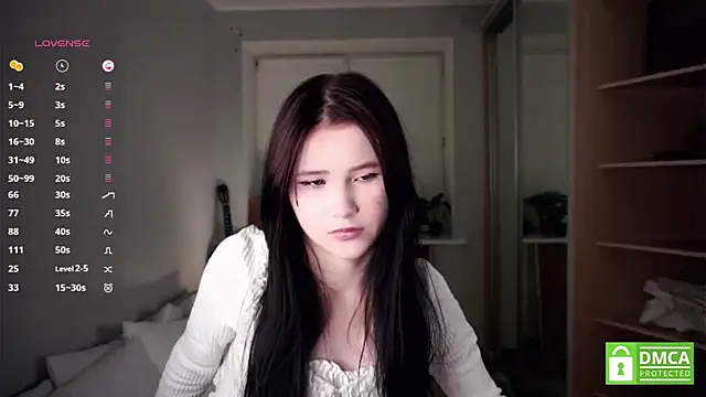 Snapshot of DelphaDivenere chatting on September 14, 7:02 pm DelphaDivenere online show from September 14, 7:02 pm