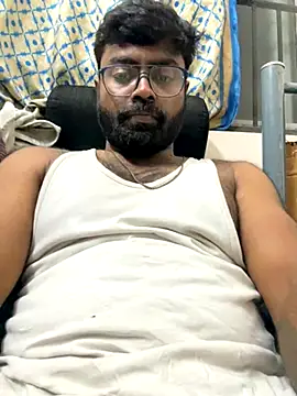 DJLOVE280825 online show from October 13, 11:27 pm