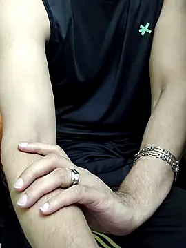 chocolate alone online show from October 12, 6:40 pm