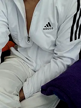 chocolate alone online show from October 24, 7:27 am