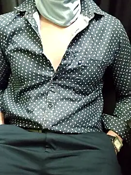 chocolate alone online show from February 6, 7:23 am