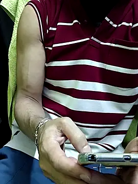 chocolate alone online show from February 8, 5:55 am