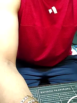 chocolate alone online show from August 1, 8:35 am