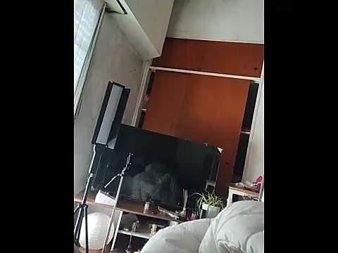 Snapshot of Jess_tattoo11 chatting on November 22, 6:29 pm Jess tattoo11 online show from November 22, 6:29 pm