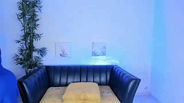 Snapshot of samanee_konn chatting on September 17, 9:16 pm samanee konn online show from September 17, 9:16 pm