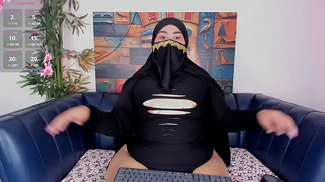 Snapshot of samanee_konn chatting on September 25, 7:06 pm samanee konn online show from September 25, 7:06 pm