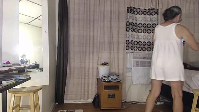 ANALTRAINING4U2 online show from October 1, 4:51 am