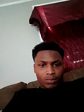 Snapshot of Dropdingo chatting on October 20, 10:32 pm Dropdingo online show from October 20, 10:32 pm