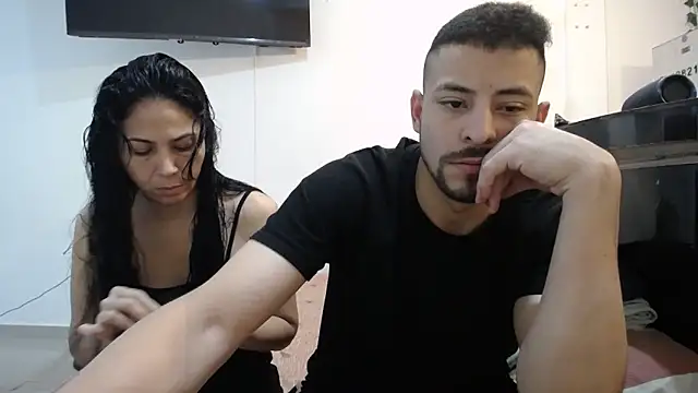 yohacriss online show from October 17, 7:49 pm