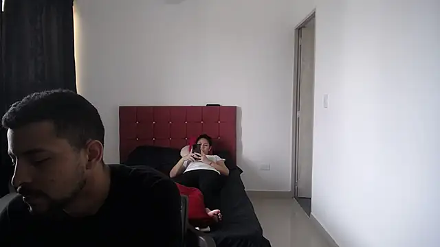 yohacriss online show from November 16, 1:39 pm