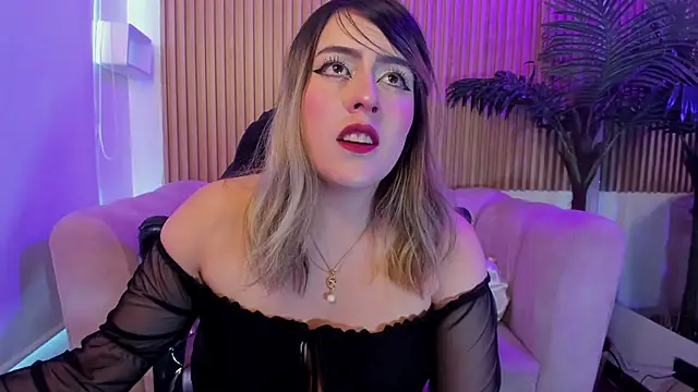 Jenny Wolridge  online show from October 8, 5:21 pm