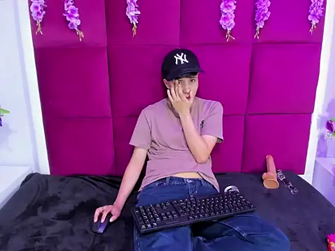 Bruno Cruzz online show from September 21, 3:41 am