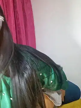 SofiiMilf online show from June 3, 2:36 am