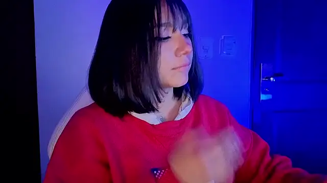 sophiievv online show from June 14, 6:43 pm