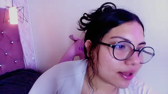 sweet lal online show from September 18, 12:40 pm