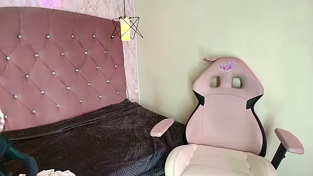 sweet lal online show from September 19, 11:44 am