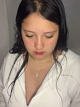 Snapshot of Miller_sweet chatting on September 17, 10:17 am Miller sweet online show from September 17, 10:17 am