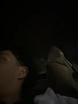 lionr0660 online show from September 25, 12:14 am