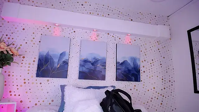 NoahXitrux online show from September 16, 1:01 pm