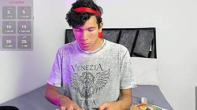 E R O S  online show from January 10, 7:59 pm