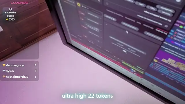 Snapshot of _valeria_saenz_ chatting on March 21, 8:19 am valeria saenz online show from March 21, 8:19 am