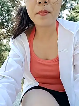 Snapshot of bingxin- chatting on September 15, 2:22 am bingxin- online show from September 15, 2:22 am