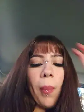 ingridequinti online show from July 9, 3:16 pm
