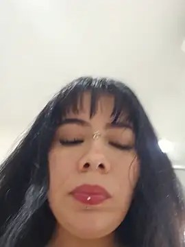 ingridequinti online show from July 27, 3:35 am