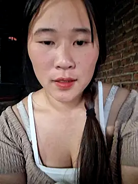 ALIENHR38 online show from November 11, 1:49 am