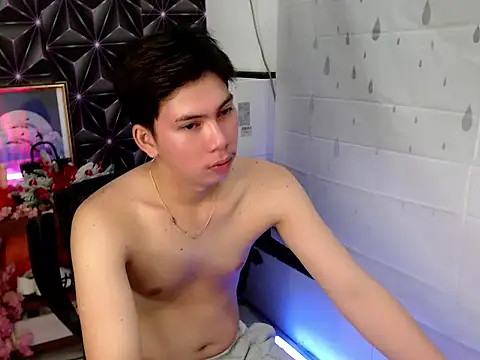 Snapshot of ursweet_jade chatting on November 14, 10:47 am ursweet jade online show from November 14, 10:47 am