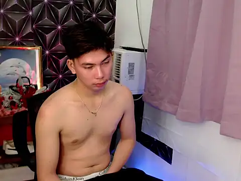 Snapshot of ursweet_jade chatting on November 18, 10:52 am ursweet jade online show from November 18, 10:52 am