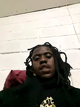 Wuu2now online show from October 24, 8:27 pm