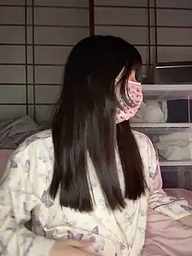 Snapshot of xx_Ojou_xx chatting on December 1, 4:34 pm xx Ojou xx online show from December 1, 4:34 pm