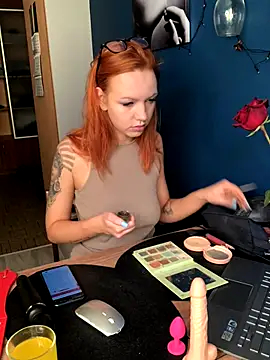 Snapshot of Amore_Mia_ chatting on September 30, 6:18 am Amore Mia online show from September 30, 6:18 am