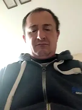 zurab39 online show from October 18, 9:10 am