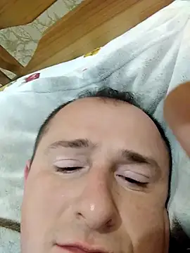 zurab39 online show from October 21, 7:36 pm