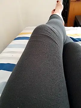 claradominafeet0 online show from December 17, 12:44 pm