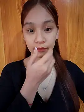 ChiecumBae online show from December 18, 1:44 am