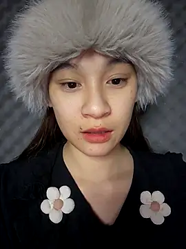 ChiecumBae online show from February 1, 1:42 pm