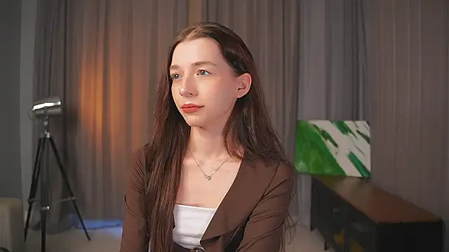 RoxieBolich online show from September 20, 1:34 pm